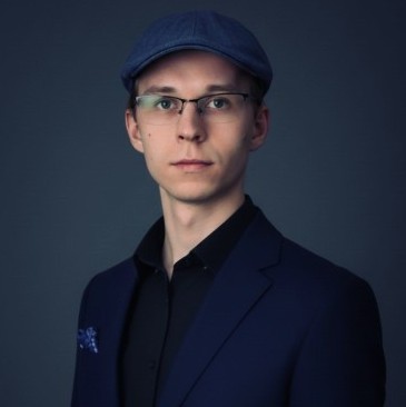 Kamil Klosowski, Founder, delivery & AI